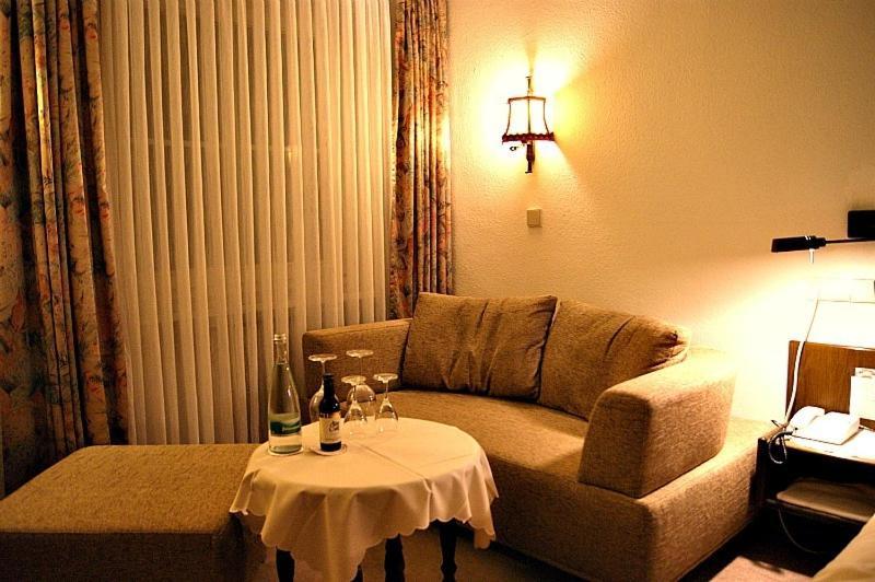 Hotel Restaurant Baeren Freudenstadt Værelse billede
