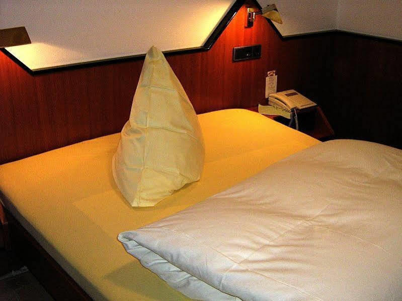 Hotel Restaurant Baeren Freudenstadt Eksteriør billede
